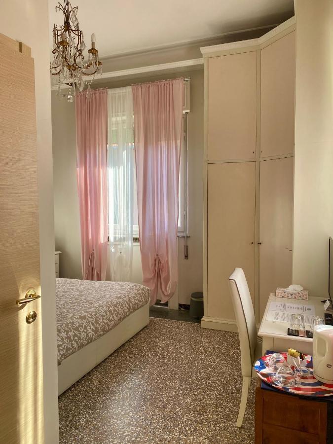 Villa Catelli B&B Lucca Esterno foto