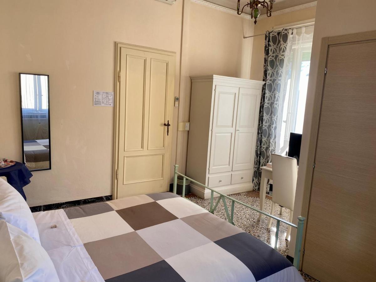 Villa Catelli B&B Lucca Esterno foto