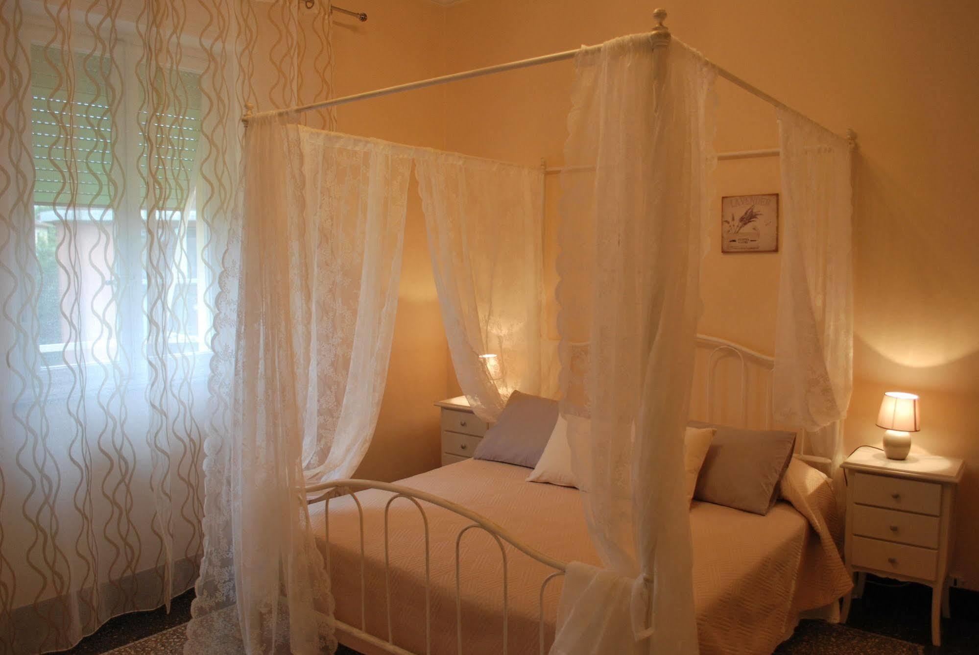 Villa Catelli B&B Lucca Esterno foto